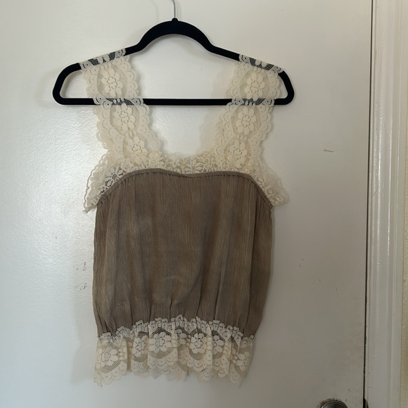 On the Rocks Blouse - Picture 5 of 11